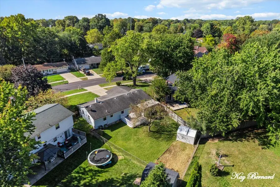 2067 Fawnwood Drive SE, Kentwood, MI 49508 - Image #3