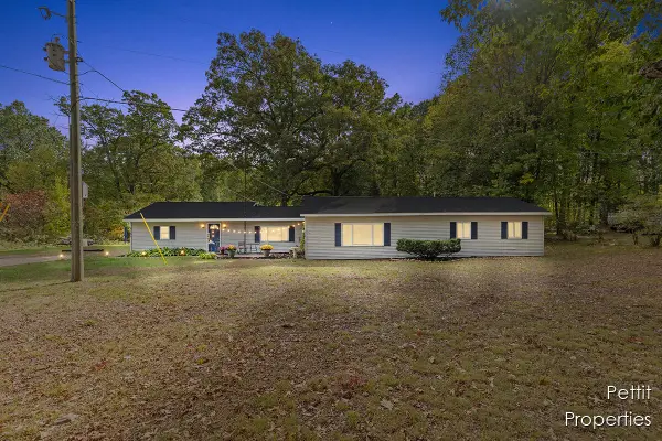 5155 18 Mile Road, Barryton, MI 49305