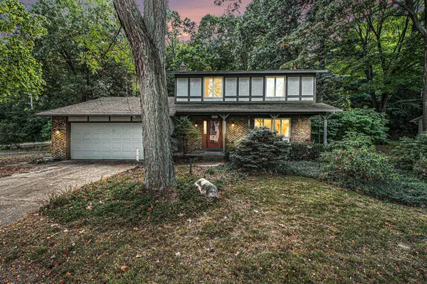 6986 Cimarron Drive SE, GrandRapids, MI 49546