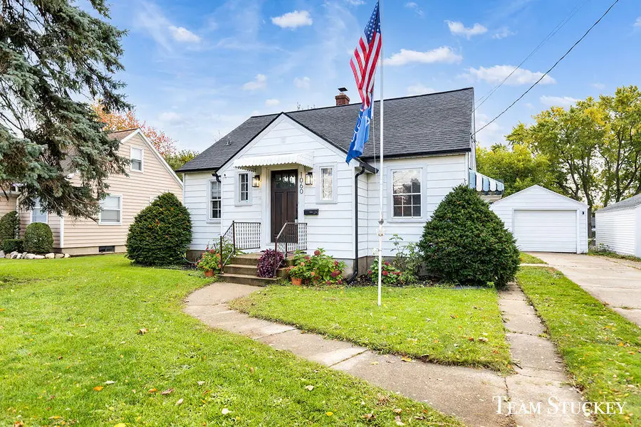 1060 Leonard Street NE, Grand Rapids, MI 49503 - Image #2