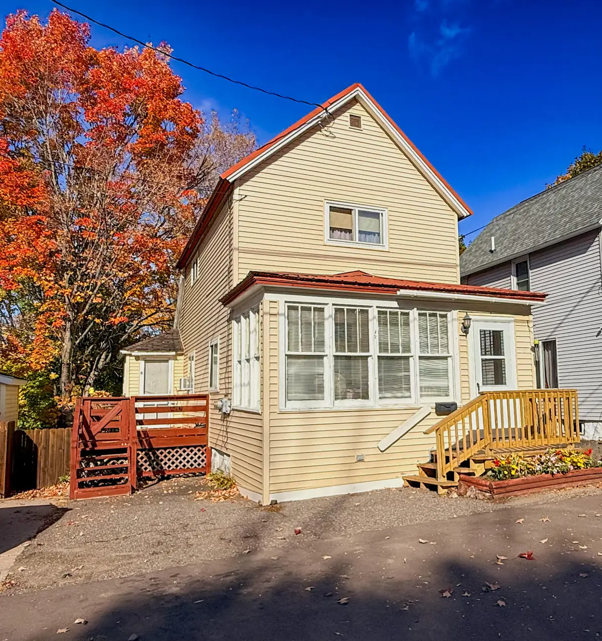 510 W Baraga Avenue, Houghton, MI 49931 - Image #1