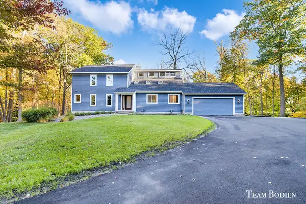 3442 Cascade Road SE, GrandRapids, MI 49546