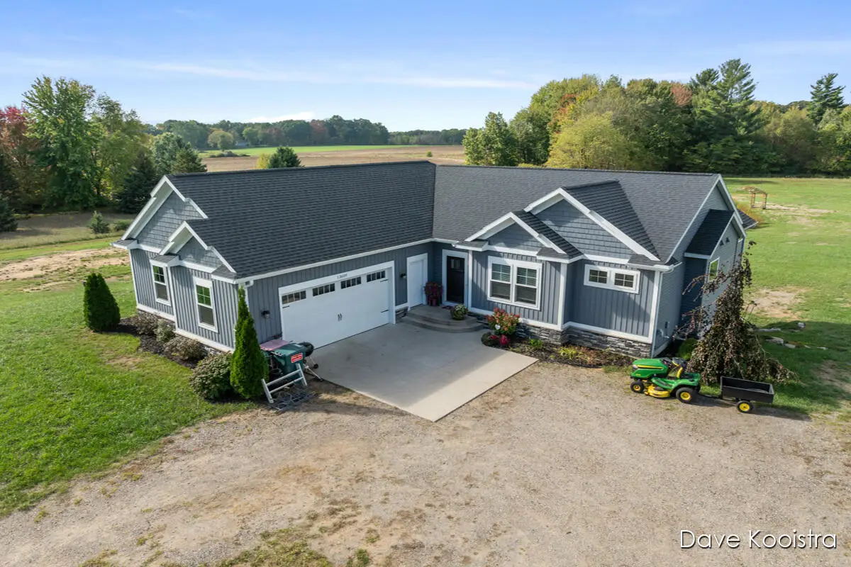 13609 84th Avenue, Coopersville, MI 49404 - #1