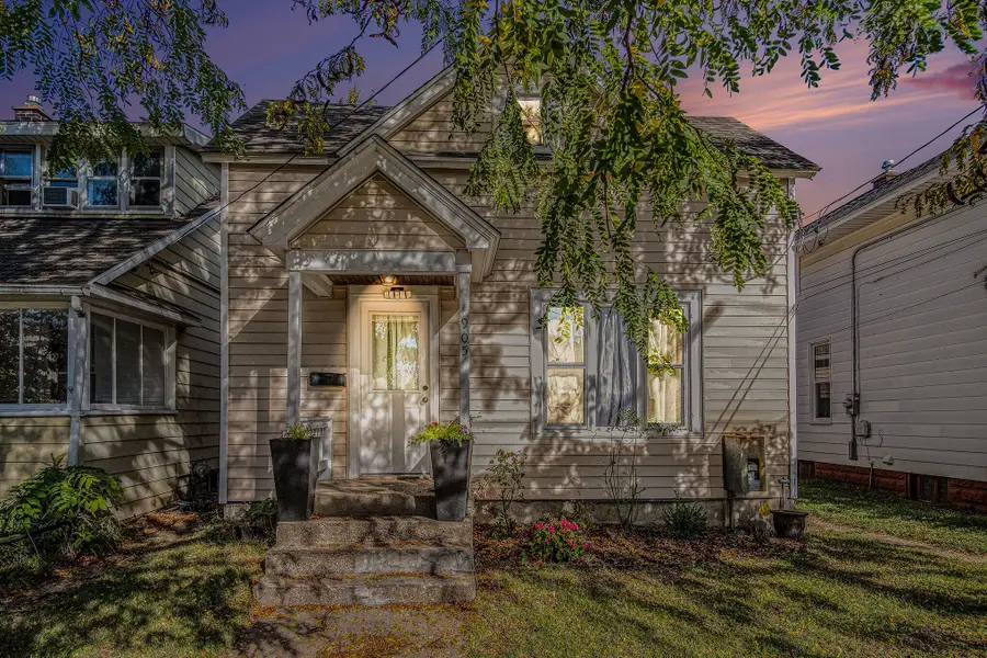 905 Courtney Street NW, Grand Rapids, MI 49504 - Image #2