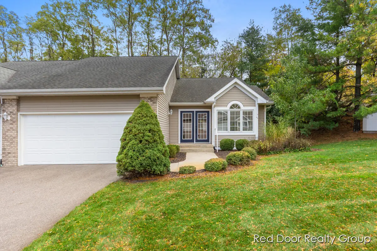 1814 Corville Court NW, Grand Rapids, MI 49504 - Image #1