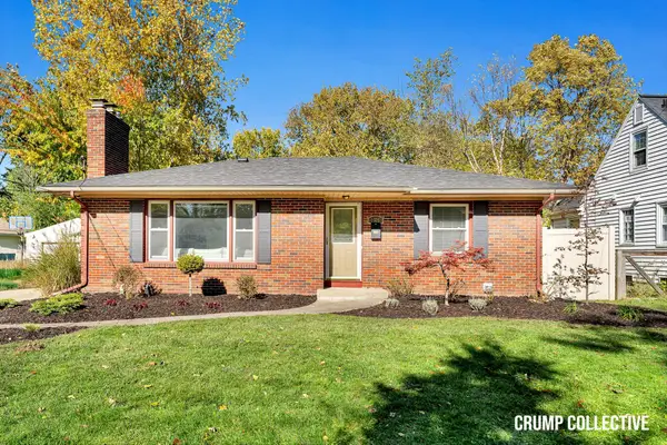 2325 Burchard Street SE, EastGrandRapids, MI 49506