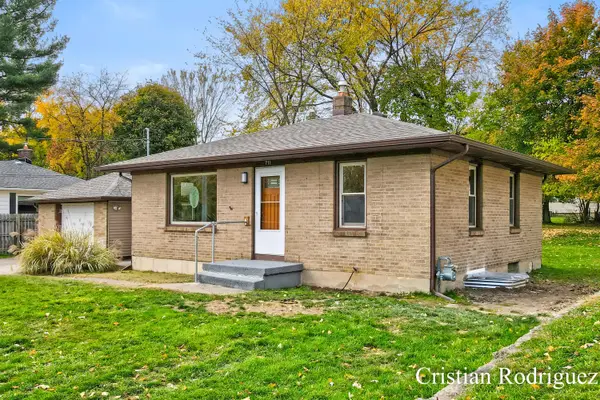 711 Fairfield Avenue NW, GrandRapids, MI 49504