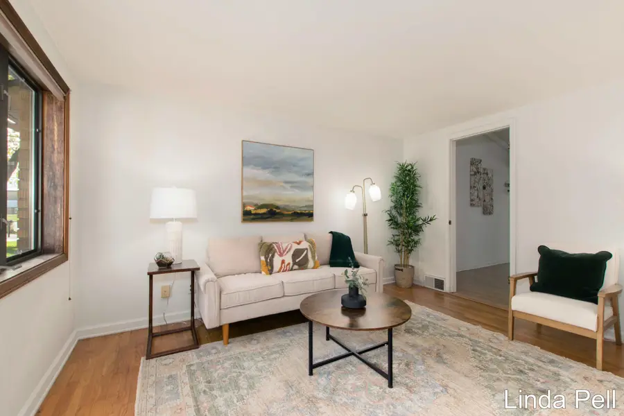 6745 Buchanan Avenue SW, Cutlerville, MI 49548 - Image #2