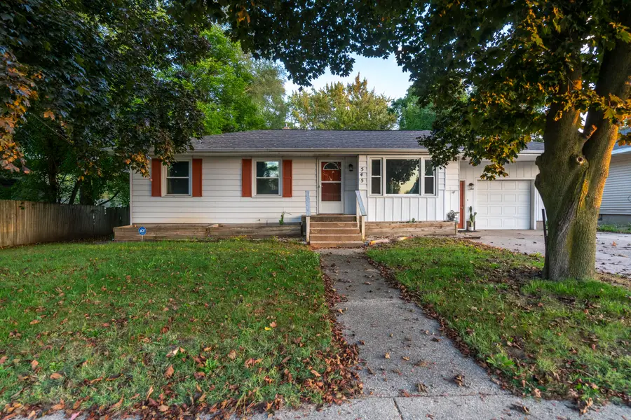 545 52nd Street SE, Kentwood, MI 49548 - Image #2