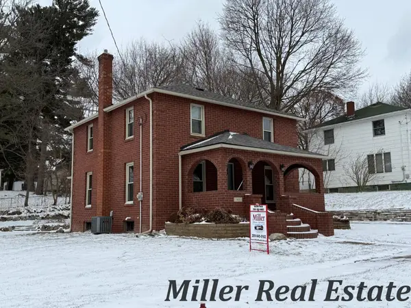 303 E Colfax Street, Hastings, MI 49058