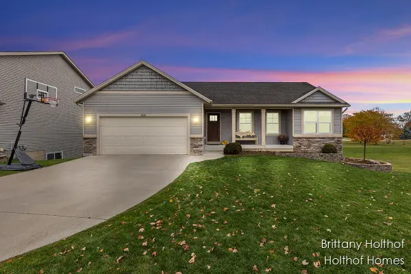 5885 Farmview Drive, Allendale, MI 49401