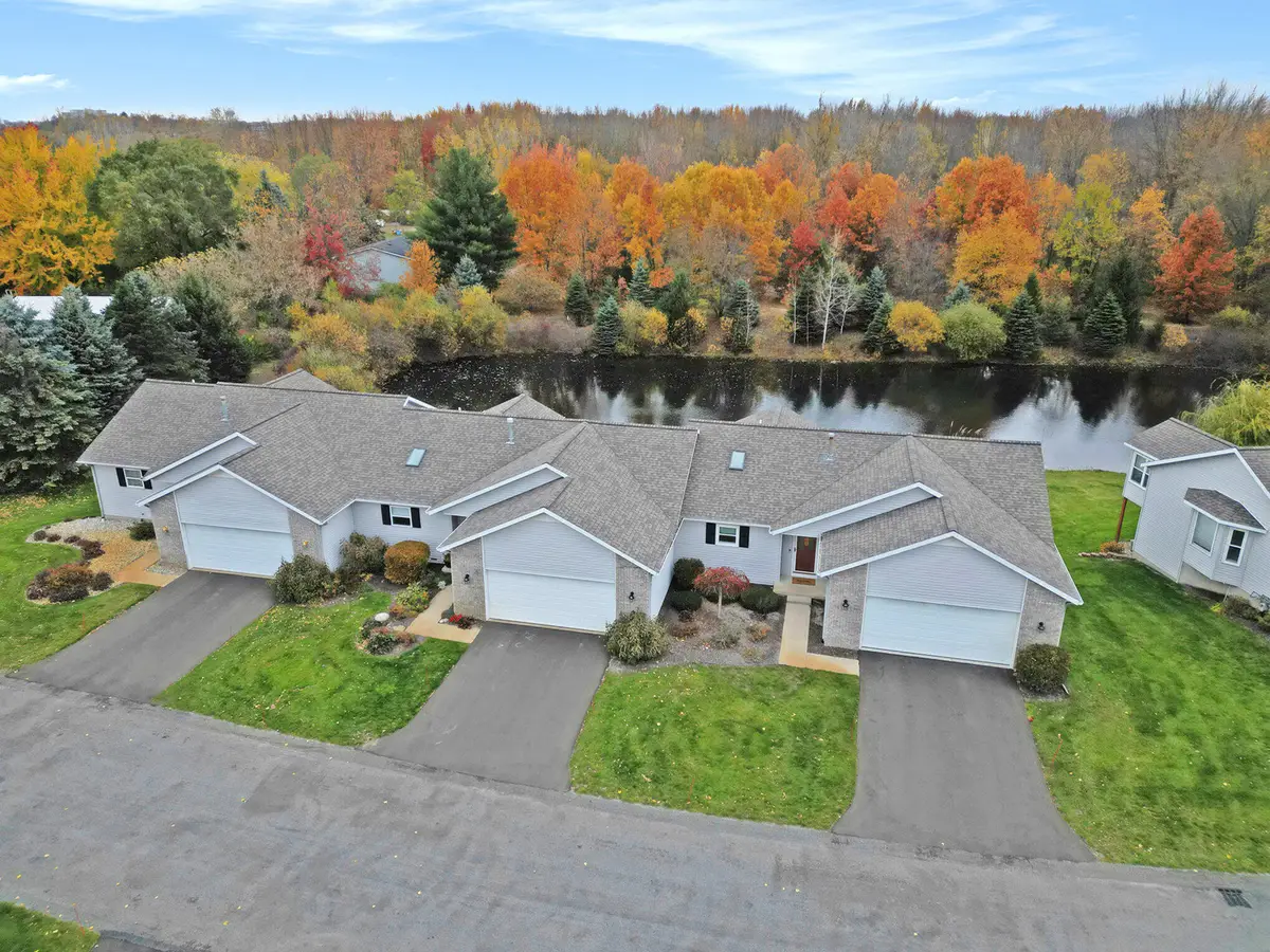 1531 Dexter Drive SW Building: 17 Unit: 37, Cutlerville, MI 49315 - Image #1