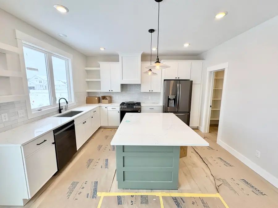 8047 Erie Drive, Byron Township, MI 49315 - Image #3