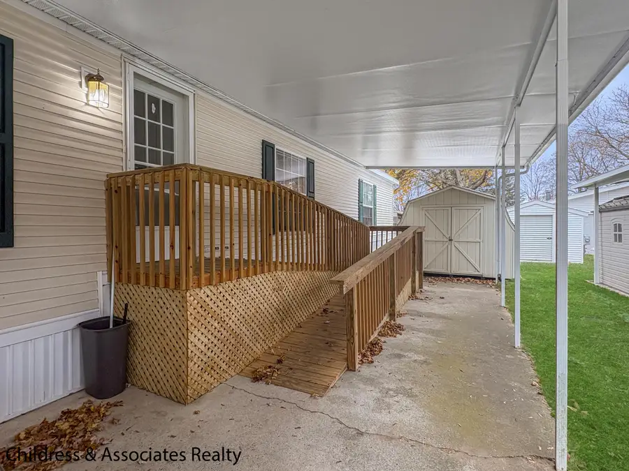 5527 Goldfinch Drive NE, Belmont, MI 49306 - Image #2