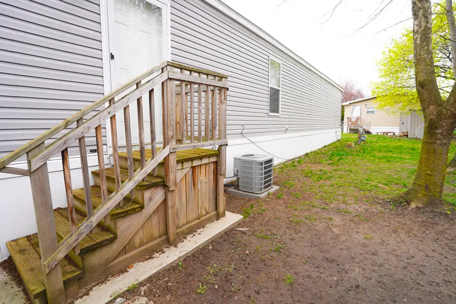 5220 Village Drive SW, Wyoming, MI 49509 - Image #2