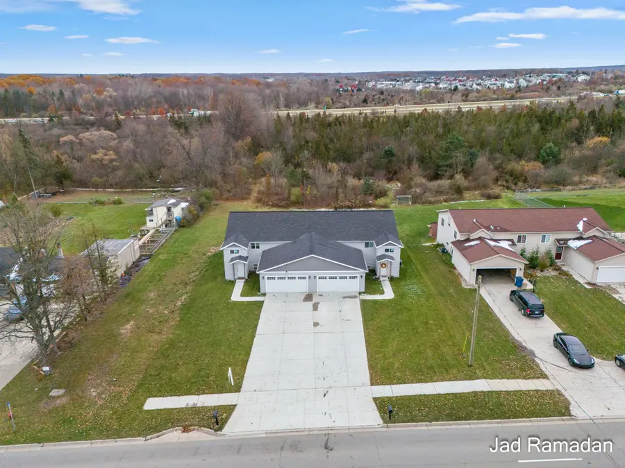 2656-2658 60th Street SE, Gaines, MI 49508 - Image #2