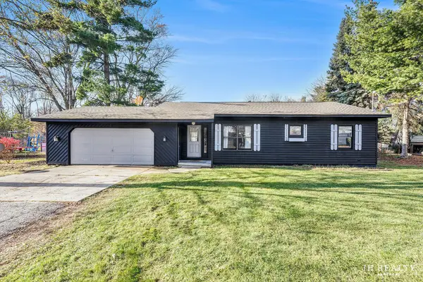 2027 Joan Avenue NE, GrandRapids, MI 49505