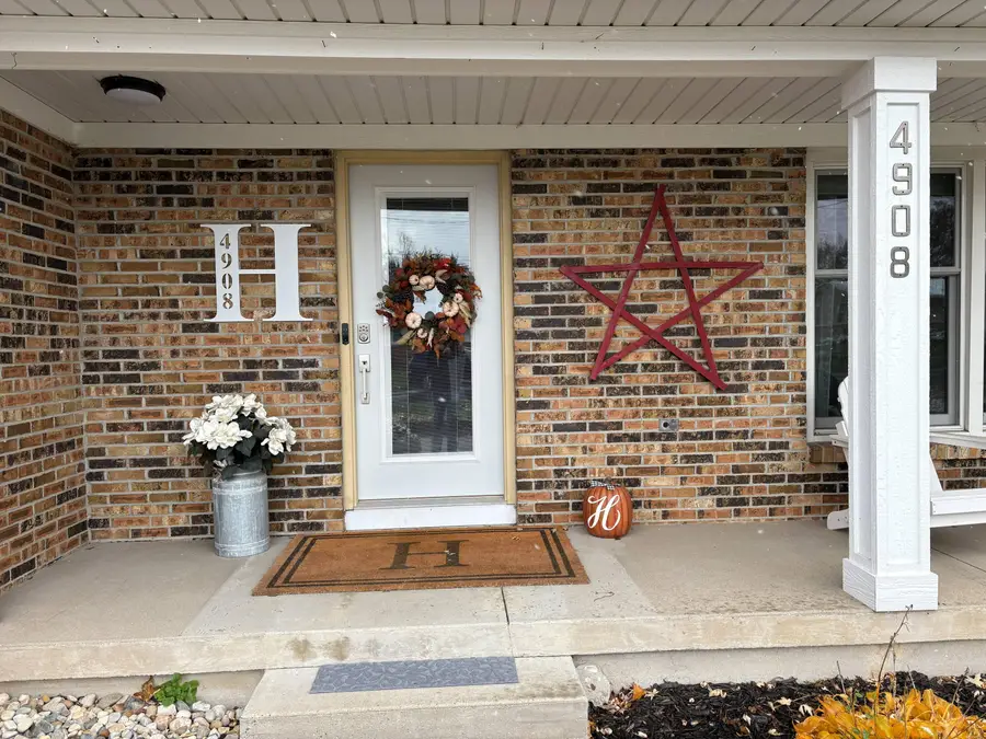 4908 Cresthill Drive NE, Northview, MI 49525 - Image #3