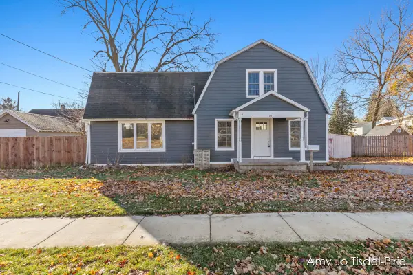 811 Branch Street, Ionia, MI 48846