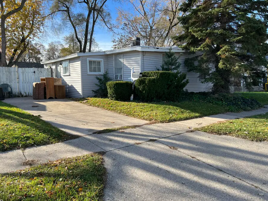 150 Frontenac Street SE, Wyoming, MI 49548 - Image #2