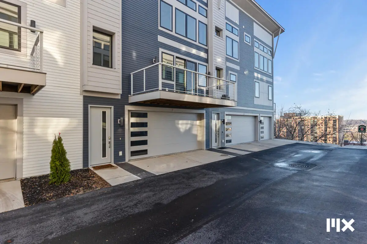 631 Fairview Avenue NE Unit: 2, Grand Rapids, MI 49503 - Image #1