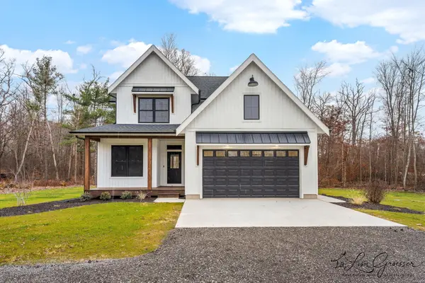 10048 Barberry Lane, HowardCity, MI 49329