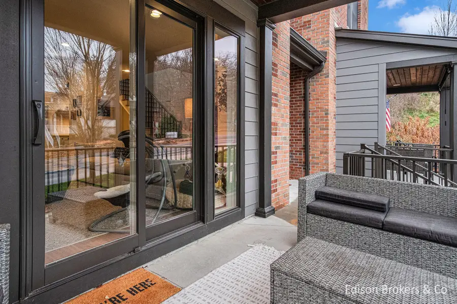 7277 Schoolhouse Drive SE Building: 1 Unit: 6, Ada, MI 49301 - Image #3