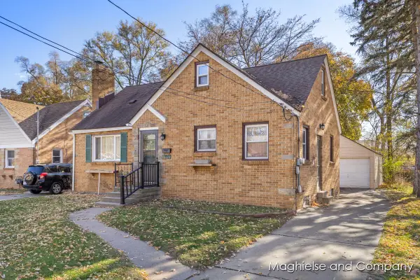 300 Eola Street SE, GrandRapids, MI 49507