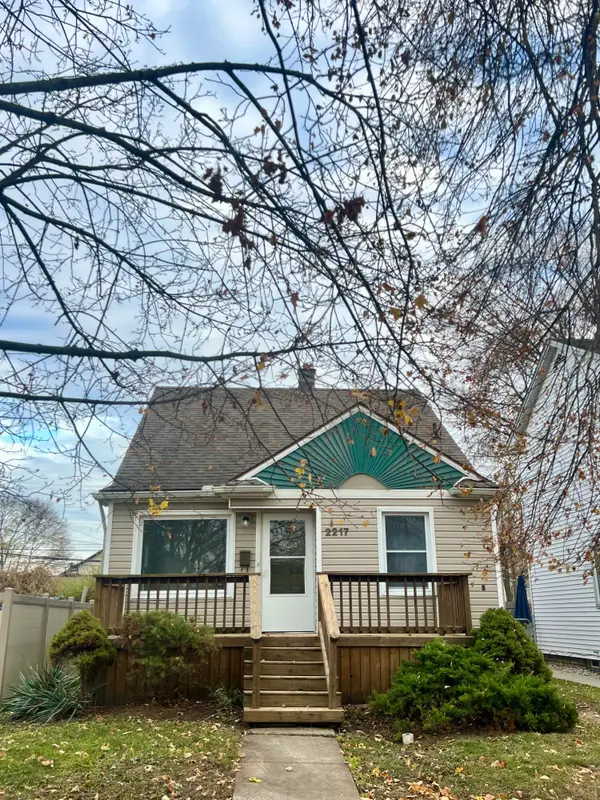 2217 Third Street, Trenton, MI 48183