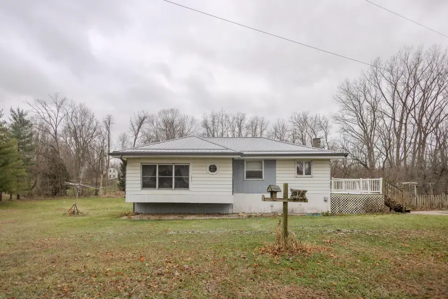 11102 S 34th Street, Vicksburg, MI 49097 - #3