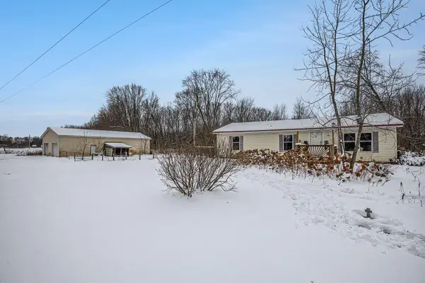 4010 S Brown Road, Sidney, MI 48885
