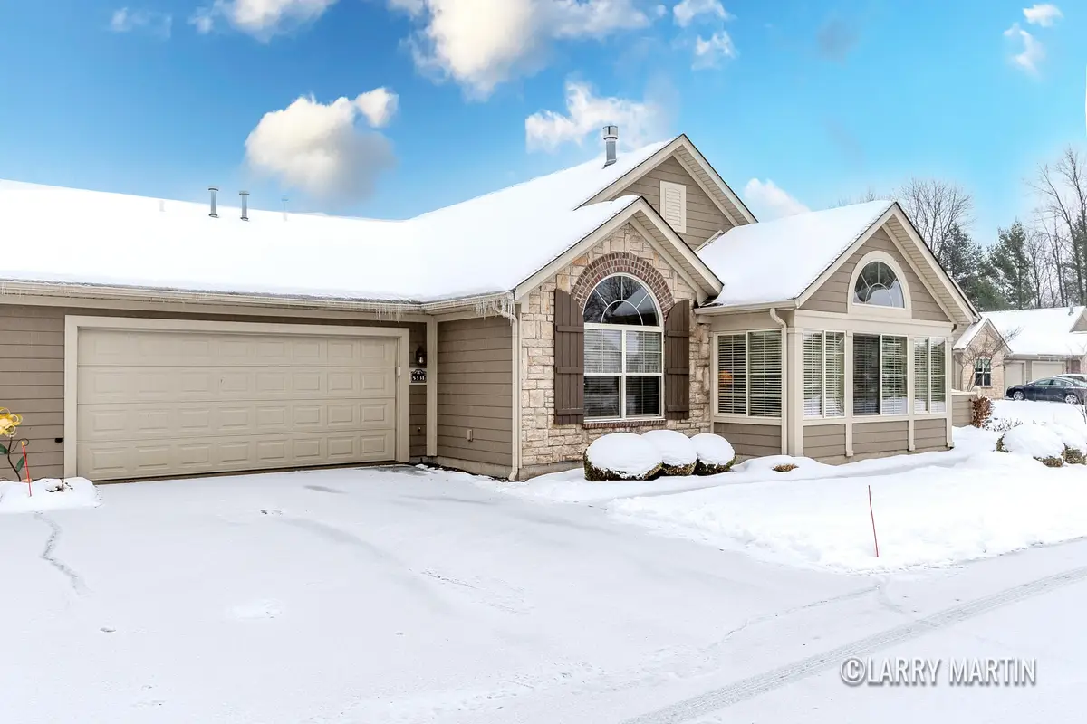 5331 Mapleside Lane SW, Wyoming, MI 49418 - Image #1
