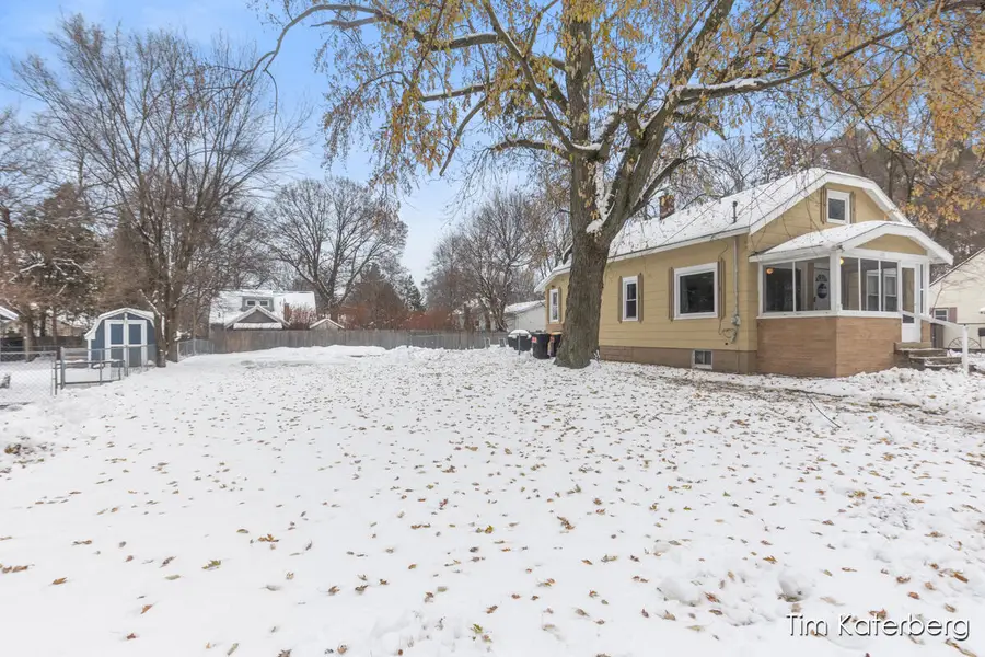 103 Walter Street SE, Wyoming, MI 49548 - Image #2