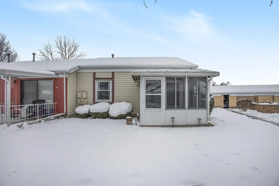 932 Village Lane Unit: 52, Jenison, MI 49428 - Image #3