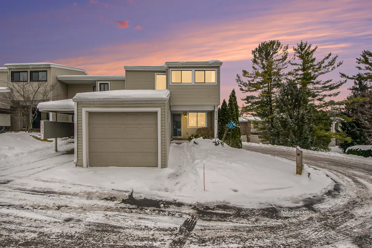 6249 Acropolis Drive SE, Cascade, MI 49546 - Image #1