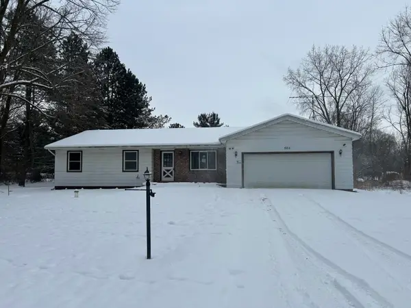1684 E Sherwood Road, Williamston, MI 48895