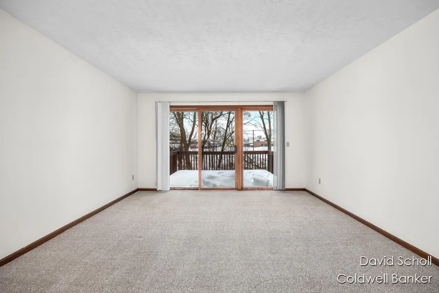 3058 Windcrest Way NE, Grand Rapids Charter Township, MI 49525 - Image #3