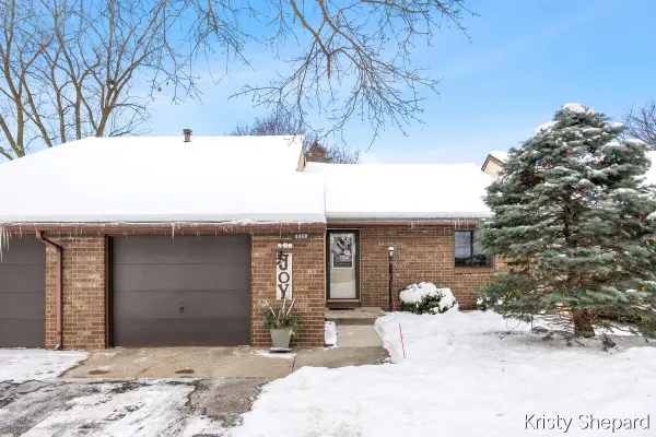 4308 Indian Spring Drive SW Building: 41 Unit: 29, Grandville, MI 49418