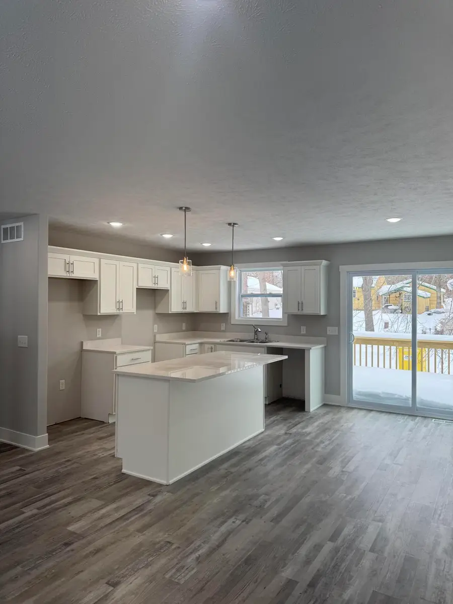 1355 Adams Avenue, Muskegon, MI 49442 - #3
