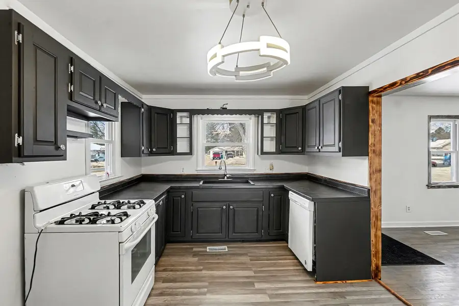 818 N Main Street, Evart, MI 49631 - Image #3