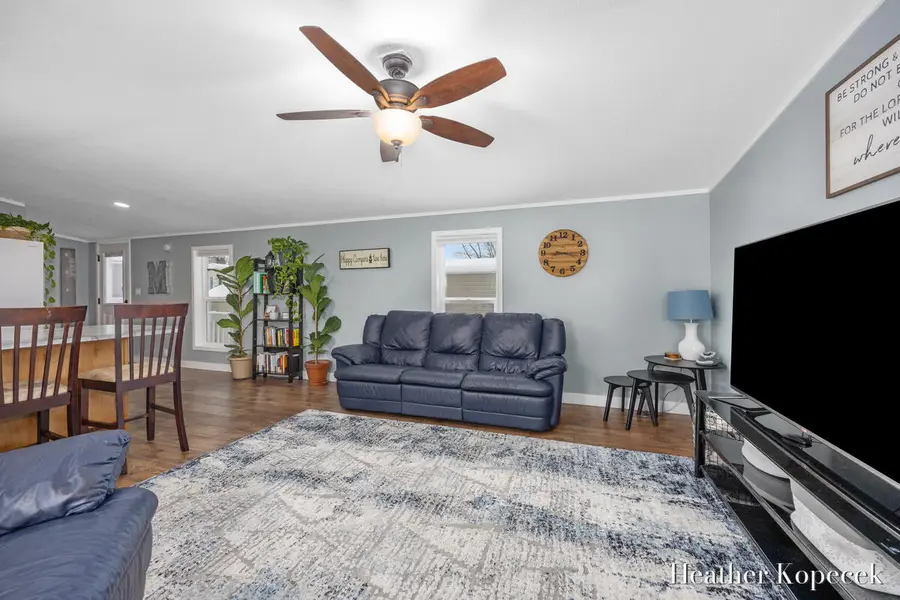 10664 Aquarius Drive NE, Rockford, MI 49341 - Image #3