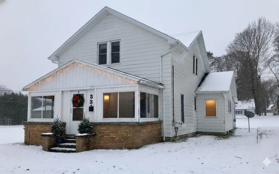 331 W Wheatland Avenue, Remus, MI 49340 - Image #2