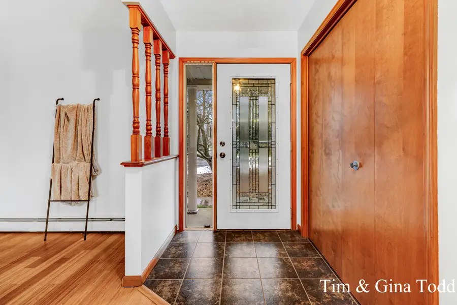 16565 Beechnut Court, Grand Haven Charter Township, MI 49417 - Image #2