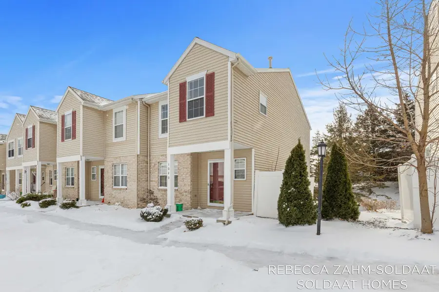 1040 Ada Place Drive SE Unit: 7, Forest Hills, MI 49546 - Image #2