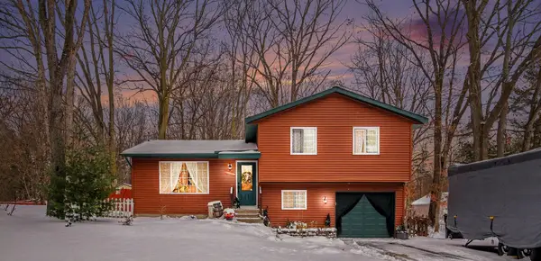 12718 112th Avenue, GrandHaven, MI 49417