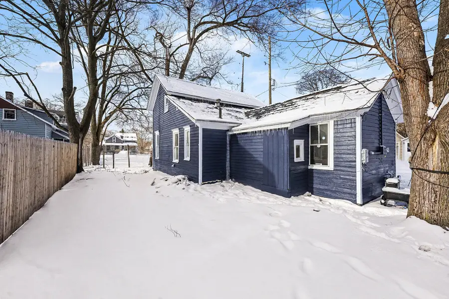 249 Washington Avenue, Muskegon, MI 49441 - Image #2