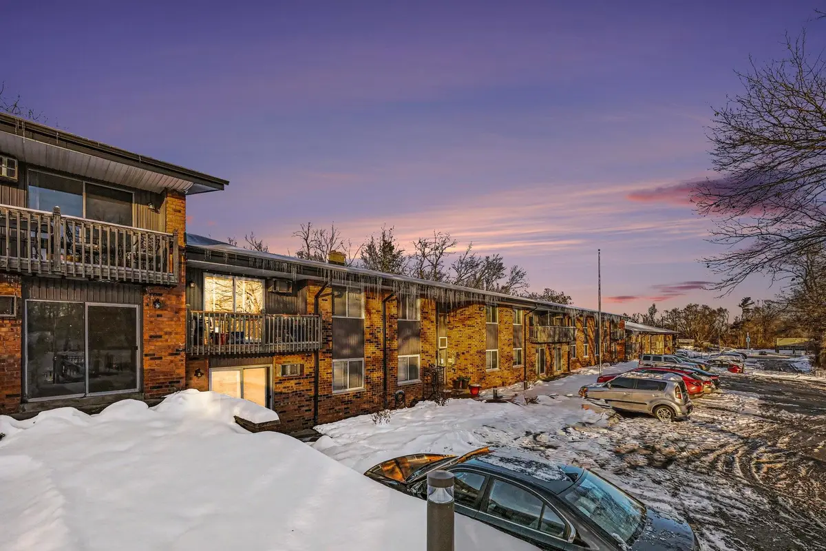 616 Lynn Avenue Unit: 30, Kalamazoo, MI 49008 - Image #1