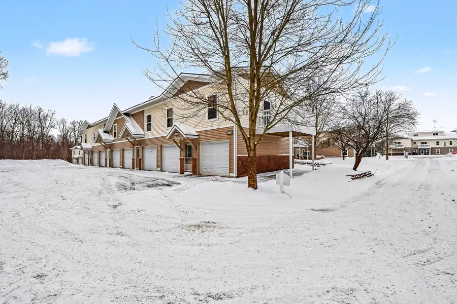 6042 E Fieldstone Hills Drive SE Unit: 11, Caledonia, MI 49316 - Image #3