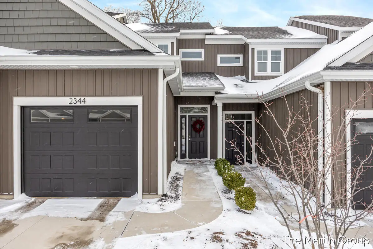 2344 Watertown Way NE, Grand Rapids, MI 49505 - Image #1