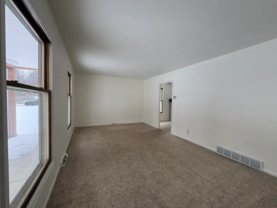 1659 Chateau Drive SW, Wyoming, MI 49519 - Image #2